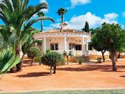 Chalet en venta en Catral. Chalet en venta en Arroba del...