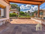 Chalet en venta en Cerdanyola del Vallès, Montflorit....