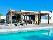 Chalet en venta en Cervera del Maestre. Finca, Chalet,...