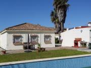 Chalet en venta en Chiclana de la Frontera, Cádiz Costa...