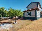 Chalet en venta en Chiloeches. Chalet Independiente a...