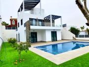 Chalet en venta en Ciudad Quesada, Alicante Costa Blanca