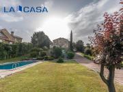Chalet en venta en Ciudalcampo. Chalets.
