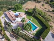 Chalet en venta en Coín