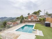 Chalet en venta en Corbera de Llobregat, de 311 m² 7...