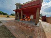 Chalet en venta en Córdoba, Villarrubia. ESPECTACULAR...