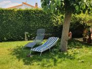 Chalet en venta en Cubillas de Santa Marta. Oportunidad...