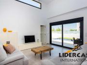 Chalet en venta en Daya Nueva. Chalets Daya.