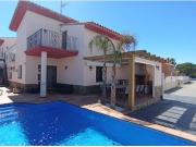 Chalet en Venta en Deltebre, Tarragona