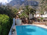 Chalet en venta en Denia de 2+1 dormitorios,piscina y...