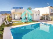 Chalet en venta en Dénia, Devessa Monte Pego. PRIMERA...