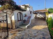 Chalet en venta en Dénia, Les Bovetes La Felicidad. Chalets.
