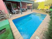 Chalet en venta en Dos Hermanas, La Hacienda Nueva...