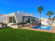 Chalet en venta en Doña Pepa, Alicante Costa Blanca