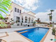 Chalet en venta en Doña Pepa, Alicante Costa Blanca