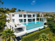 Chalet en venta en El Paraiso, Málaga Costa del Sol