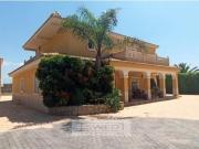Chalet en venta en Elche