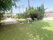 Chalet en venta en Elche Elx, La Marina. Oportunidad...