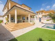 Chalet en venta en Elche Elx, Torrellano. EXCLUSIVO...
