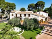 Chalet en venta en Elda, Alicante