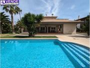 Chalet en venta en Elda, Alicante