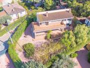 Chalet en venta en Elda Alicante