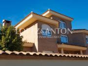 Chalet en venta en Eliana l´, Montepilar. Chalets Eliana.