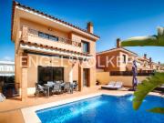 Chalet en venta en Empuriabrava, Puigmal Mas Nou Costa...