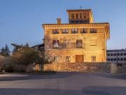 Chalet en venta en Estella Lizarra. PALACIO DE LUQUIN EN...