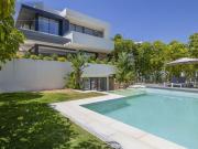 Chalet en venta en Estepona