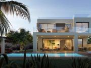 Chalet en venta en Estepona