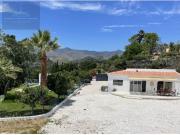 Chalet en venta en Estepona