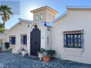 Chalet en venta en Estepona