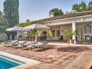 Chalet en venta en Estepona, Casasola. IMPRESIONANTE...