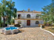 Chalet en venta en Estepona, Guadalobón. ESPECTACULAR...