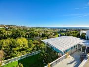 Chalet en venta en Estepona, Las Lomas. Chalets.