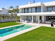 Chalet en venta en Estepona, Málaga Costa del Sol