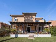 Chalet en venta en Estepona, Málaga Costa del Sol