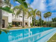 Chalet en venta en Estepona, Málaga Costa del Sol