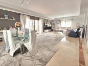 Chalet en venta en Estepona, Paraiso Barronal. Descubre...