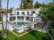 Chalet en venta en Estepona, Paraiso Barronal. Villa de...