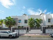 Chalet en venta en Estepona, Playa Guadalobon, 29680