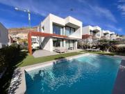 Chalet en venta en Finestrat