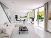 Chalet en venta en Finestrat, Golf Bahía. ENCANTADORAS...