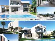 Chalet en venta en Finestrat, Golf Bahía. VILLA DE LUJO...