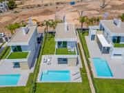 Chalet en venta en Finestrat, Golf Bahía. Villa...