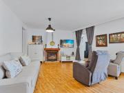 Chalet en venta en Fuengirola, Los Pacos. Villa + studio...