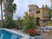 Chalet en venta en Gandia, Playa de Gandía. Elegante...