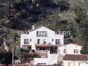 Chalet en venta en Gelida, de 274 m² 5 habitaciones por...