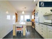 Chalet en Venta en Girona, Girona